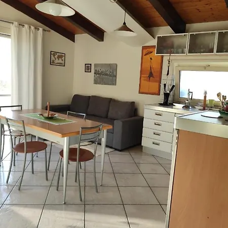 Apartment Amazing View! Apt 100sqm With Terrace & Free Parking *